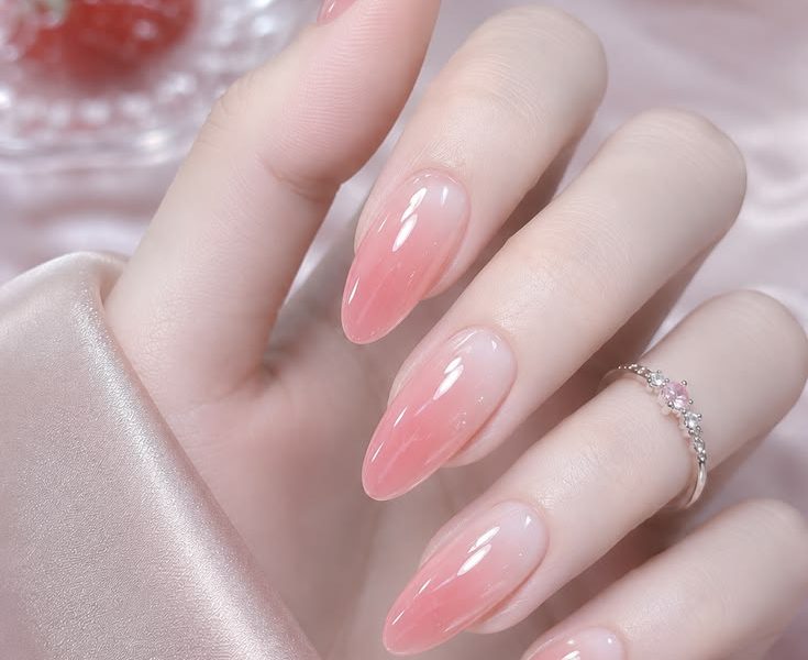 Strawberry Milk Ombré Nails: The Ultimate Trend & DIY Guide (2026)