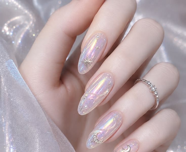 Celestial Iridescent Nail Art Guide: Opal Glaze & Starlight Charms