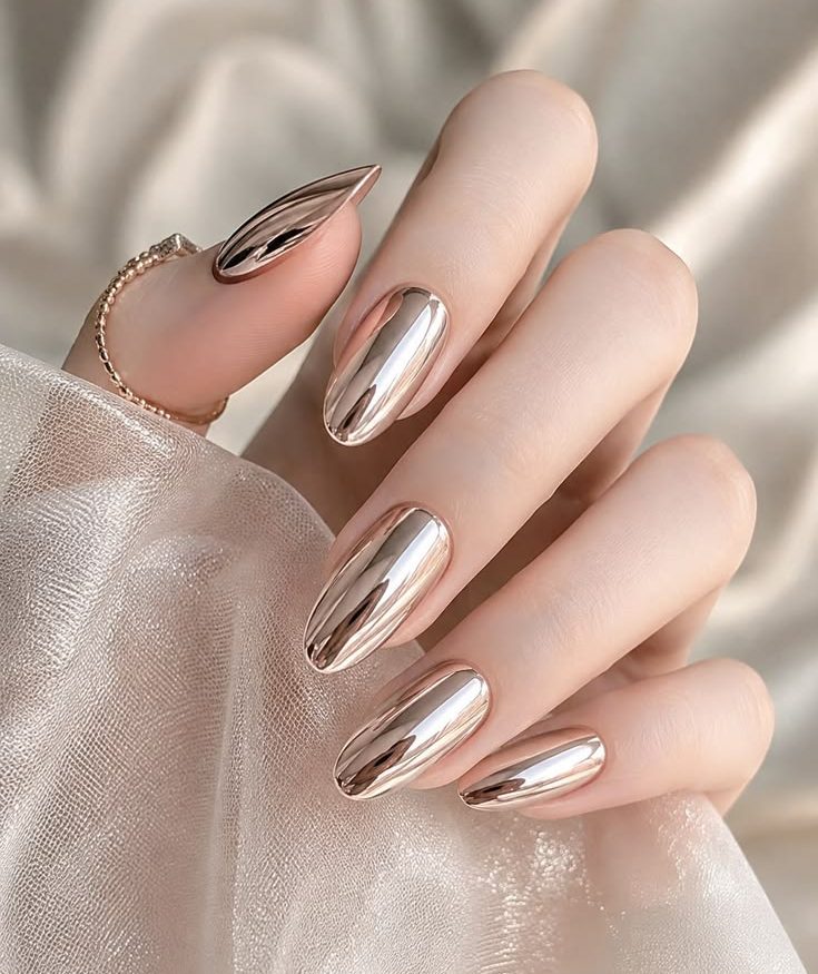 Rose Gold Chrome Nails: Ultimate Guide & DIY Tutorial for Mirror Nails